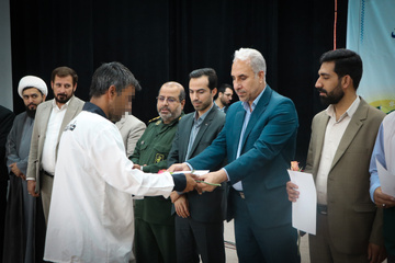 آزادی زندانی کرمان