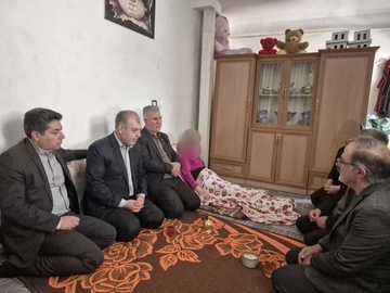سرکشی مدیرکل زندان‌های آذربایجان غربی از خانواده زندانی نیازمند در شهر مرزی بازرگان 