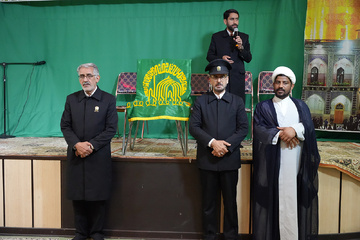 آزادی 8 زندانی یزدی به برکت حضور پرچم رضوی
