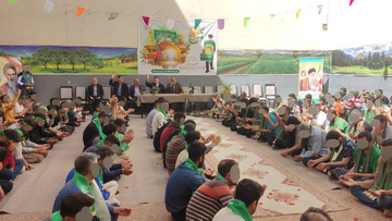 زیر سایه کاروان خورشید