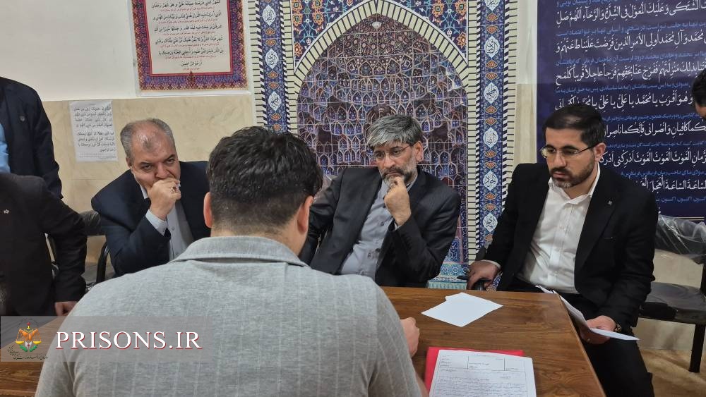 بازدید شبانه رئیس کل دادگستری استان آذربایجان غربی از زندان ماکو