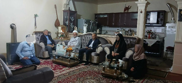 سرکشی رئیس اردوگاه کار درمانی زندانیان خوی از منزل مددجوی نیازمند 