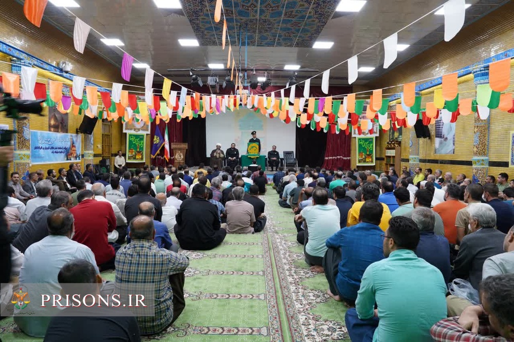 ۱۰۲ زندانی به برکت پرچم مقدس آستان قدس رضوی آزاد شدند
