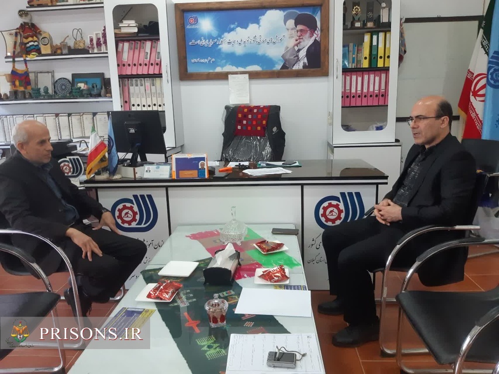 انعقاد تفاهمنامه همکاری آموزشی بین زندانهای رودسر و مرکز فنیوحرفهای برای توسعه حرفهآموزی زندانیان انعقاد تفاهمنامه همکاری آموزشی بین زندانهای رودسر و مرکز فنیوحرفهای برای توسعه حرفهآموزی زندانیان