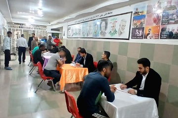 آزادی 8 زندانی با حضور مراجع قضایی در زندان نهاوند