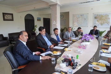 برگزاری جلسه تعیین تکلیف سند ملکی و اعیان ساختمان اداره کل زندان‌های استان کردستان
