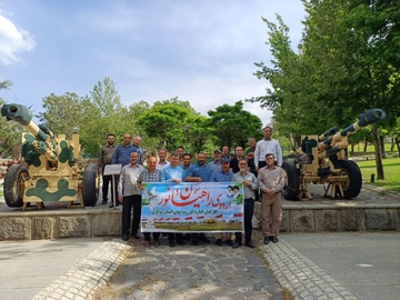 اعزام نخستین گروه از کارکنان اداره‎ کل زندان‌های استان مرکزی به اردوی راهیان نور همدان