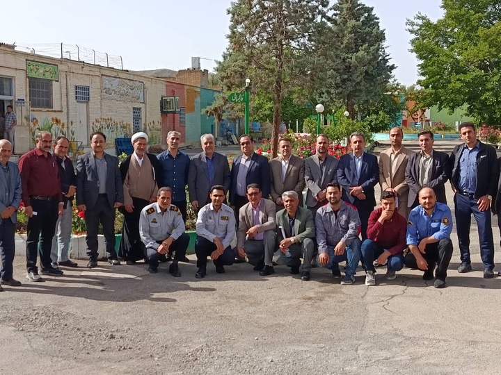 نشست صبحگاهی مدیرکل زندانهای آذربایجان غربی با کارکنان زندان خوی