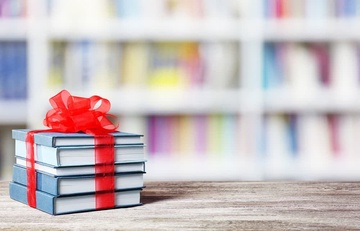 اهدای ۳۴۰ جلد کتاب به زندان فریدن توسط نهاد کتابخانه‌های شهرستان فریدن  