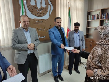 کمک 450میلیون تومانی خیرین شهرستان میانه در جشن «نسیم مهر»