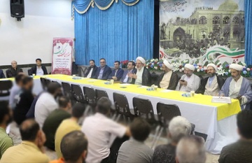 حضور قضات دادگاه خانواده تبریز در میز خدمت زندان مرکزی