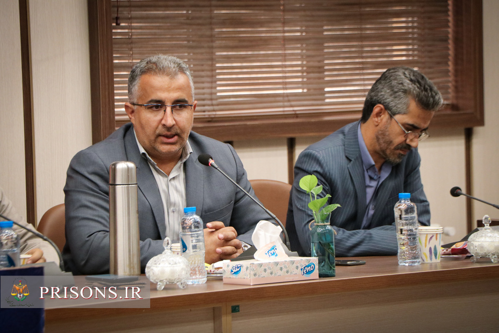 مراقبین، خط مقدم اصلاح و تربیت در زندان‌ها هستند