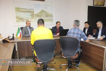 دادستان سیاهکل با زندانیان حوزه قضایی خود دیدار کرد