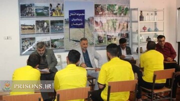 وکلای جهادی لنگرود مشاوره حقوقی رایگان به زندانیان ارائه دادند 