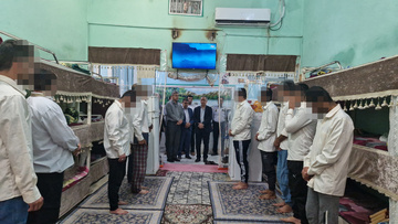 بازدید سخنگوی کمیسیون امنیت ملی و سیاست خارجی مجلس شورای اسلامی از زندان دشتستان