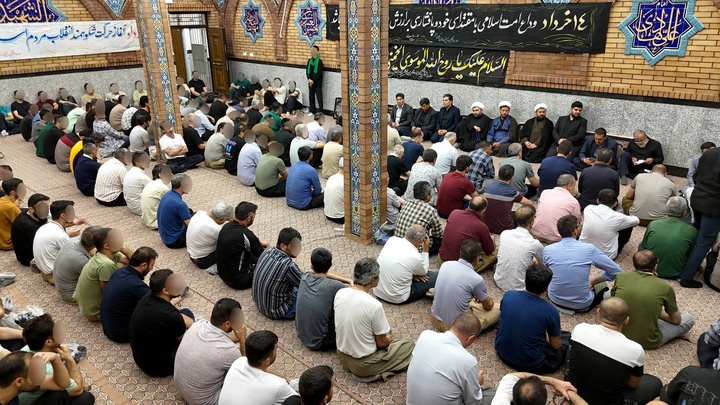 بزرگداشت سی و ششمین سالگرد رحلت ملکوتی امام خمینی (ره) و قیام ۱۵ خرداد در زندان‌های آذربایجان غربی