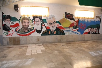 نقاشی از دل بند| دیوار زندان میزبان چهره‌ شهدا
