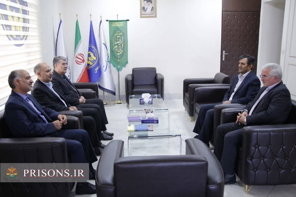 دیدار مدیر کل زندانها با مدیرکل جدید کمیته امداد امام خمینی (ره) زنجان دیدار مدیر کل زندانها با مدیرکل جدید کمیته امداد امام خمینی (ره) زنجان
