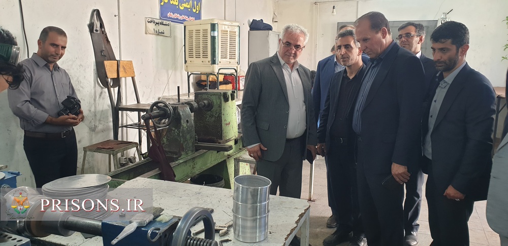 بازدید نمایندگان مجلس شورای اسلامی از زندان‌های مرکز زنجان