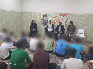 دیدار چهره به چهره قاضی شعبه اول ویژه اطفال دادگستری همدان با مددجویان کانون اصلاح و تربیت 